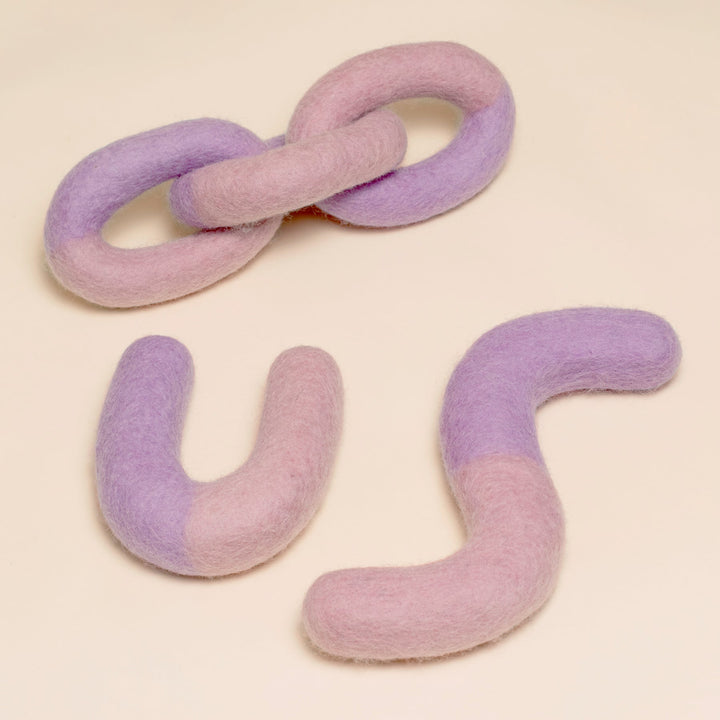 Awoo - Noodle Felt Dog Toy in Lilac