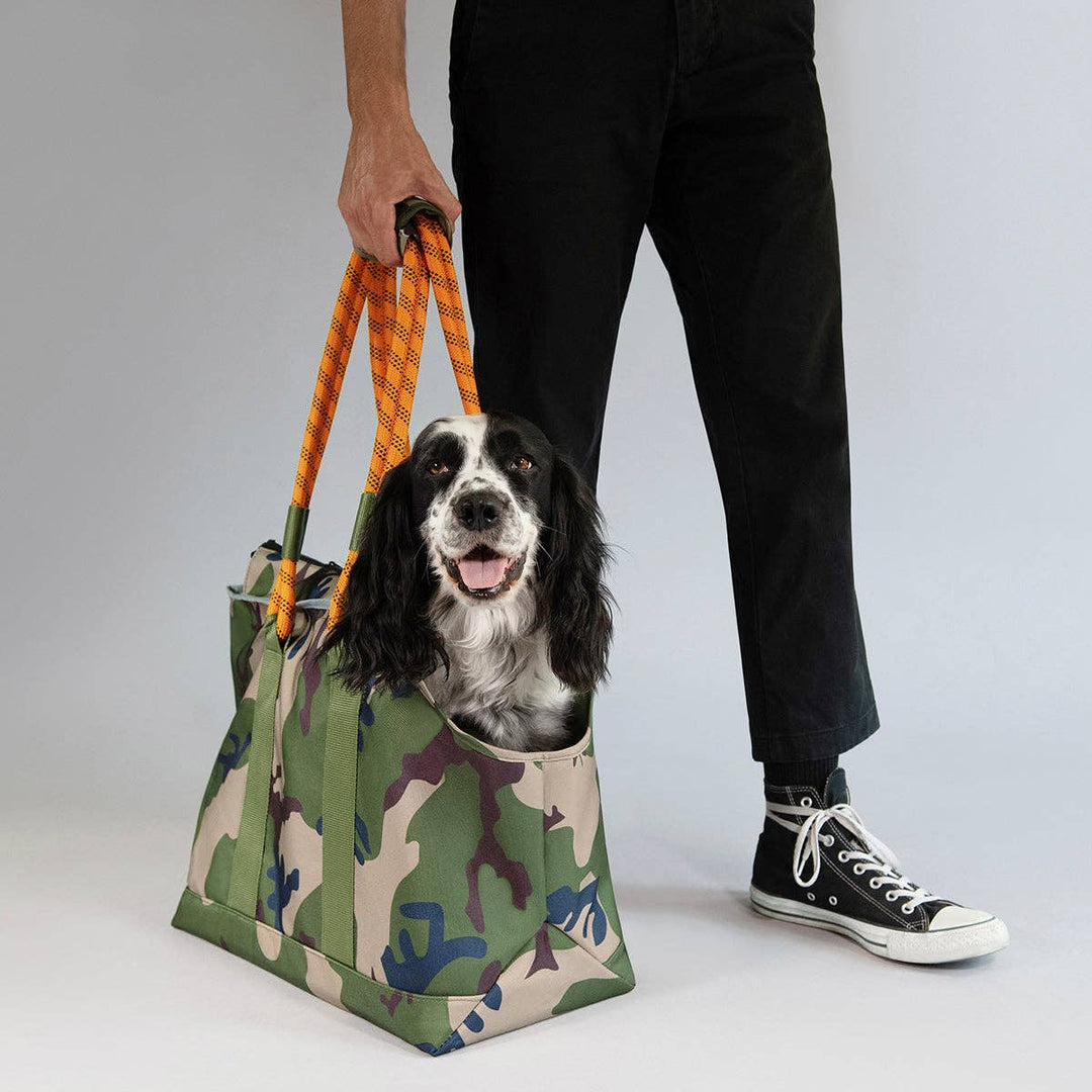 OUT-AND-ABOUT PET TOTE