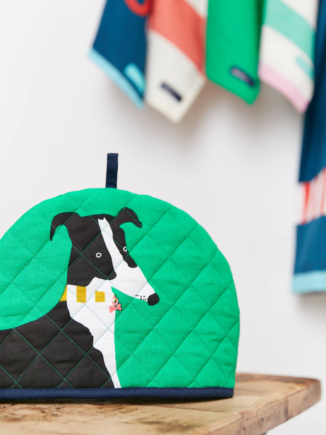JOULES BRIGHTSIDE GREEN DOG TEA COSY
