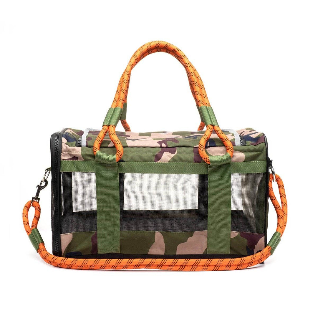 OUT-OF-OFFICE PET CARRIER