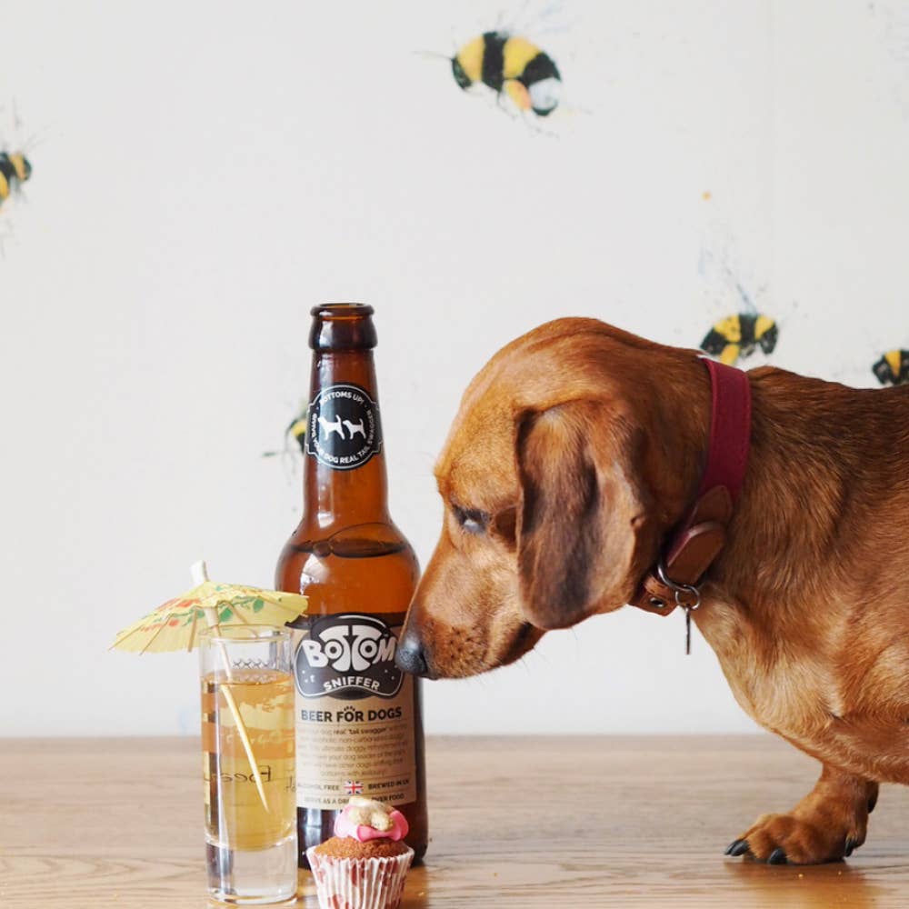 Woof&Brew Bottom Sniffer Dog Beer Gift Treat